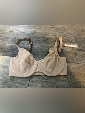 Skims Kim Kardashian Women’s Smoothing Intimates Unlined Full Coverage Bra 34D